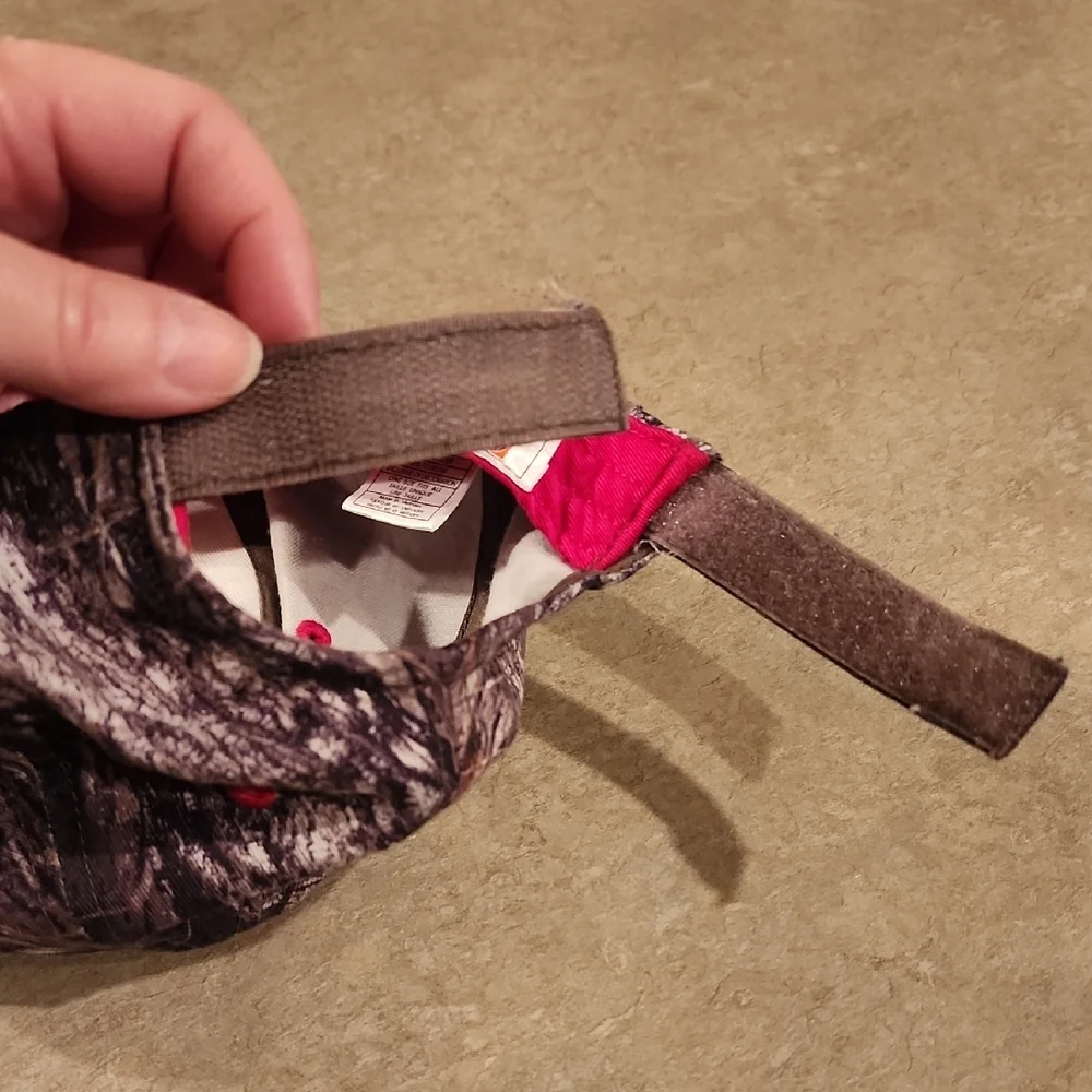 Louisville Cardinals Camo Baseball Cap with Red L Logo